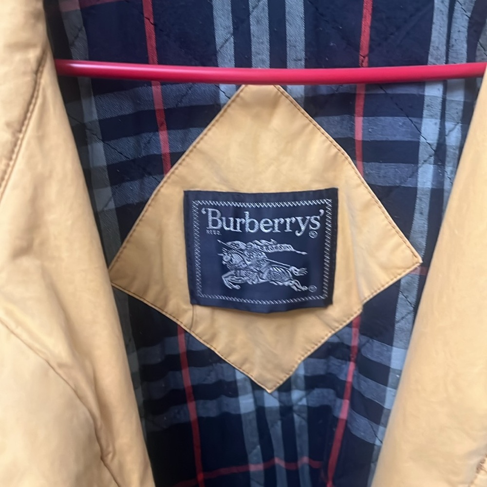 Coat Burberry size XL - Picture 3 of 10